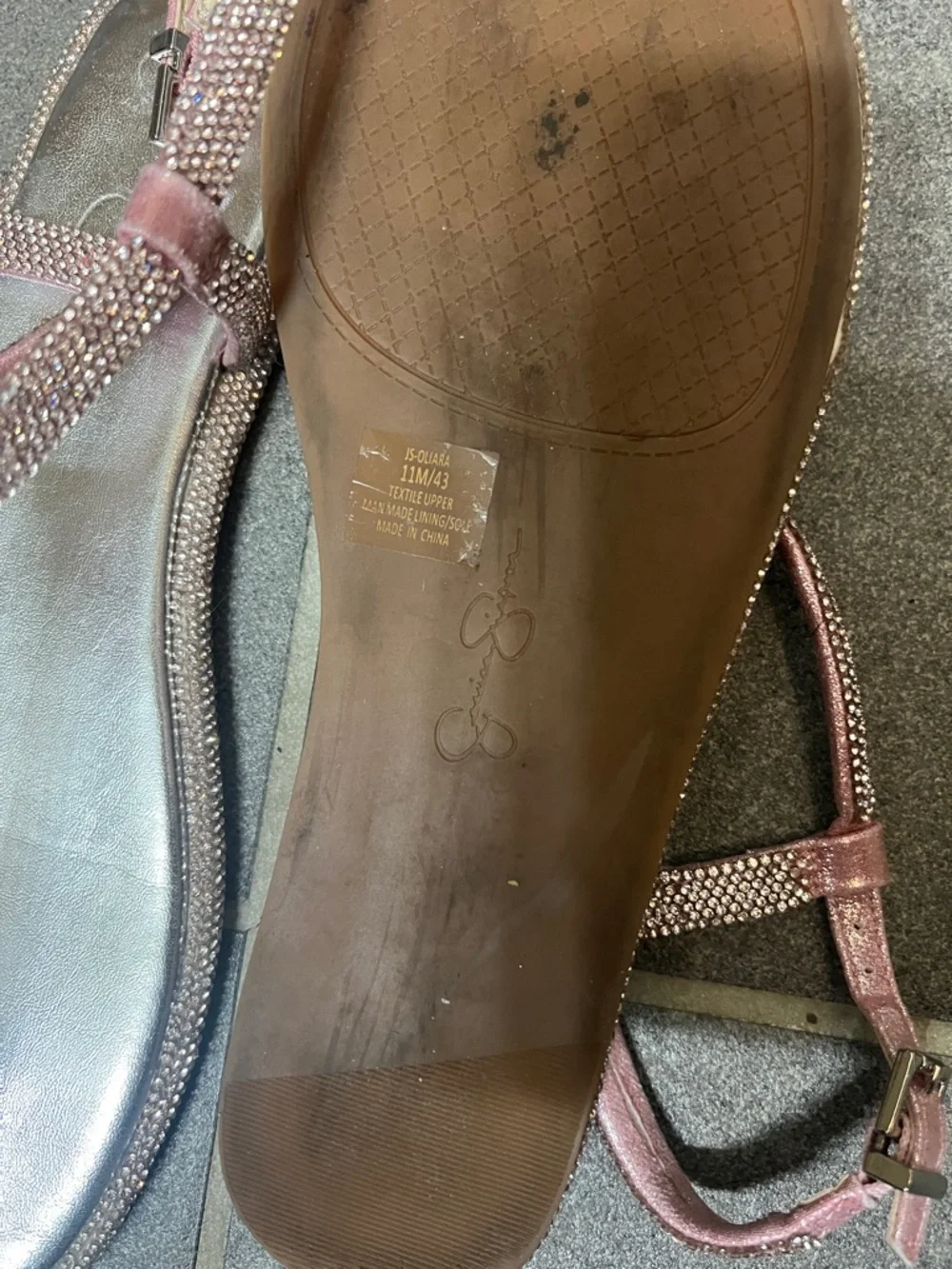 Jessica Simpson Oliara Flat T-Strap Sandals  11 Rhinstone summer festival resort